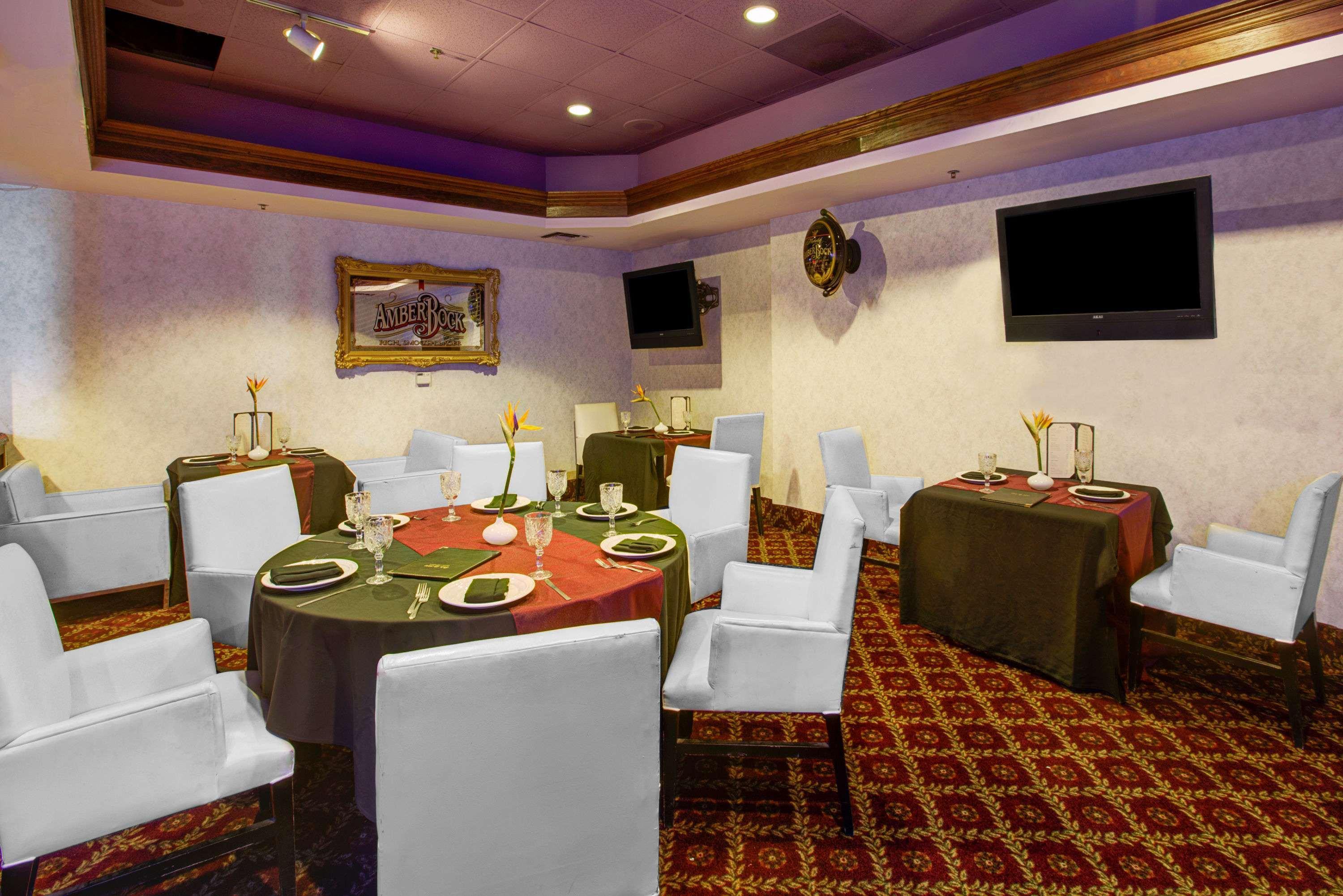 Ramada By Wyndham Hawthorne/Lax Hotel Екстериор снимка